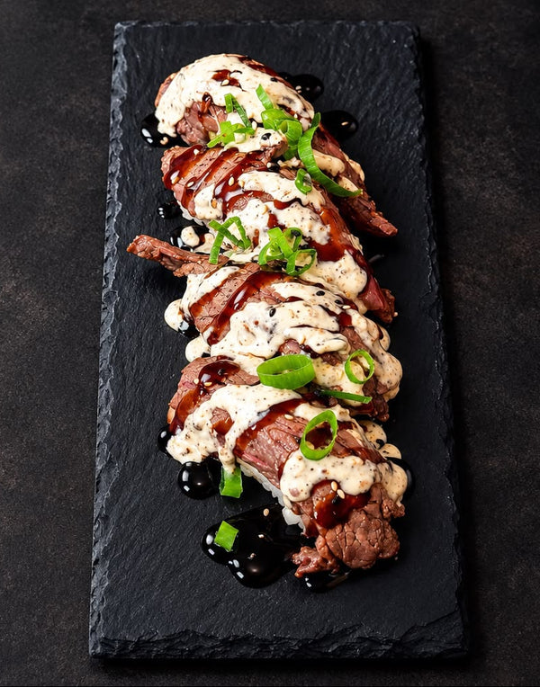 ABURI TRUFFLE BEEF NIGIRI — 2 Stück