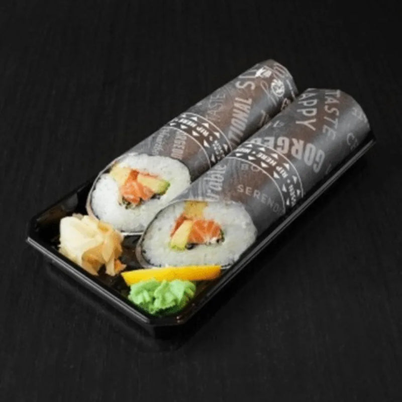Sushi Burito mit Lachs ganz