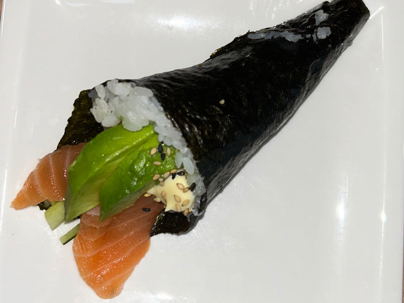 Temaki mit Lachs